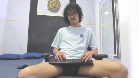 Vanity ErosX online show from 2, 2, 2026