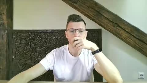 Andrew independent model 2000-0000 CET daily online show from 12, 5, 2026