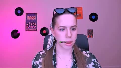 Sweet Lumi online show from 9, 5, 2026