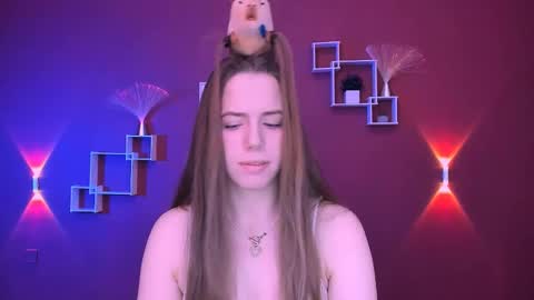 Sweet Lumi online show from 12, 5, 2026