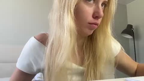 Snapshot of lumineess chatting on 21, 6, 2026 Catherine online show from 21, 6, 2026
