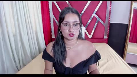 Snapshot of luna021_1 chatting on 23, 9, 2025 Luna  online show from 23, 9, 2025