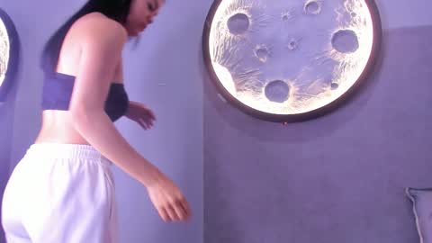 Luna online show from 19, 2, 2026