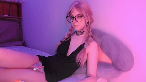 Luna online show from 1, 8, 2026