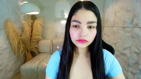 Snapshot of luna__r chatting on 21, 10, 2025 Luna online show from 21, 10, 2025