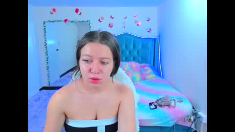 Snapshot of luna_analya chatting on 24, 9, 2025 luna_analya online show from 24, 9, 2025