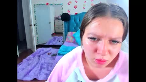 Snapshot of luna_analya chatting on 1, 10, 2025 luna_analya online show from 1, 10, 2025