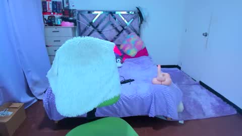 Snapshot of luna_analya chatting on 22, 10, 2025 luna_analya online show from 22, 10, 2025