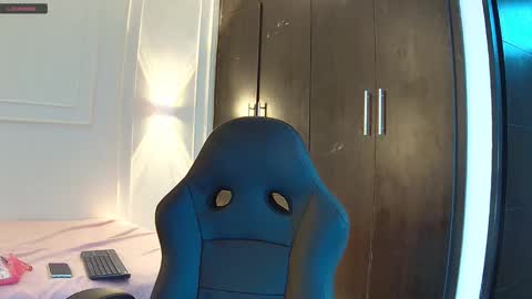 luna and banji online show from 7, 10, 2025