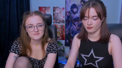 luna_berryy online show from 16, 12, 2024