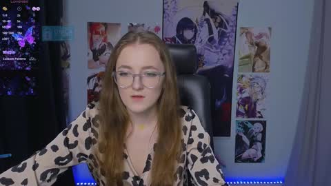luna_berryy online show from 21, 12, 2024