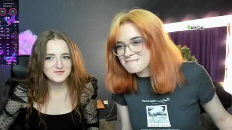 luna_berryy online show from 23, 12, 2024