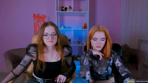 luna_berryy online show from 27, 12, 2024