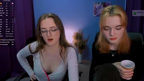 luna_berryy online show from 21, 1, 2025