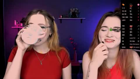 luna_berryy online show from 15, 10, 2025