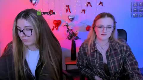 luna_berryy online show from 16, 5, 2026