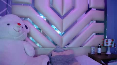 Snapshot of luna_corrs_ chatting on 12, 12, 2024 LUNA online show from 12, 12, 2024