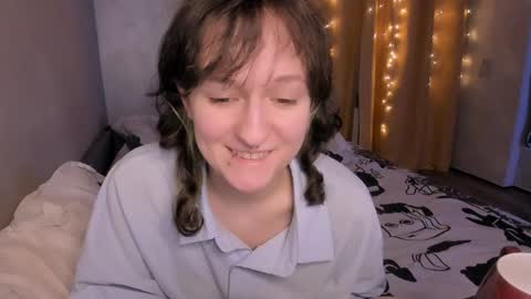 Snapshot of luna_cosmic chatting on 9, 1, 2025 Luna online show from 9, 1, 2025