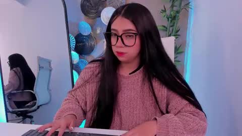 Snapshot of luna_cute14 chatting on 19, 1, 2026 luna_cute14 online show from 19, 1, 2026