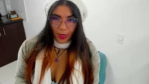 luna  online show from 16, 1, 2025