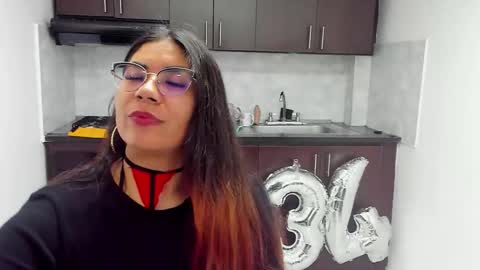 luna  online show from 28, 1, 2025