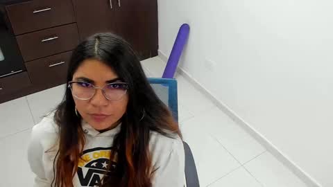 luna  online show from 2, 2, 2025