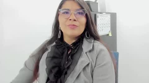 luna  online show from 15, 9, 2025