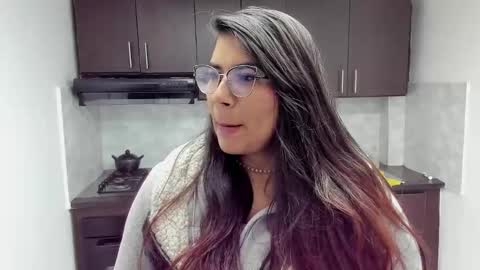 luna  online show from 16, 9, 2025