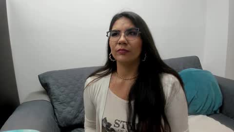 luna  online show from 21, 11, 2025