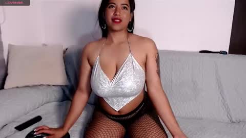 Snapshot of luna_ebony1 chatting on 23, 2, 2025 Couple X online show from 23, 2, 2025