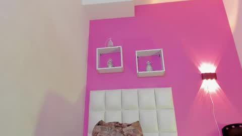 Luna online show from 8, 2, 2026