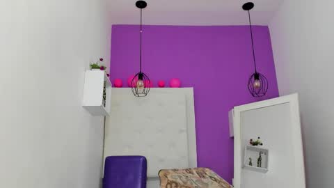 Luna online show from 8, 3, 2026