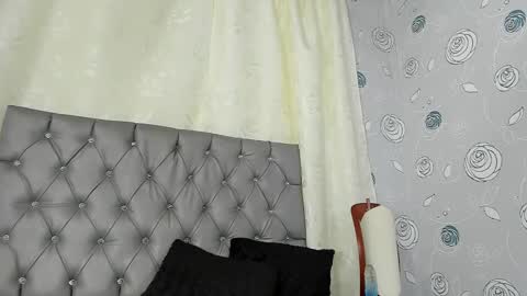 Luna Eva online show from 28, 12, 2024