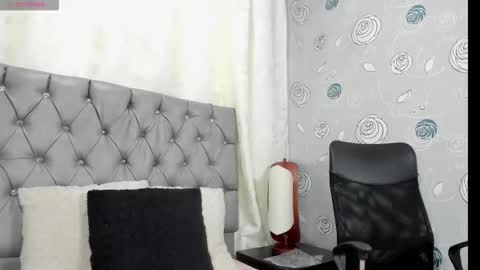 Luna Eva online show from 13, 11, 2025