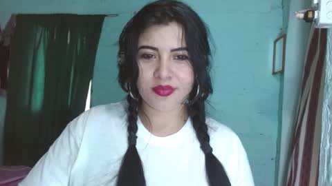 Snapshot of luna_india chatting on 28, 1, 2025 luna_india online show from 28, 1, 2025