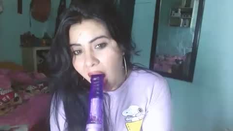 Snapshot of luna_india chatting on 9, 3, 2025 luna_india online show from 9, 3, 2025