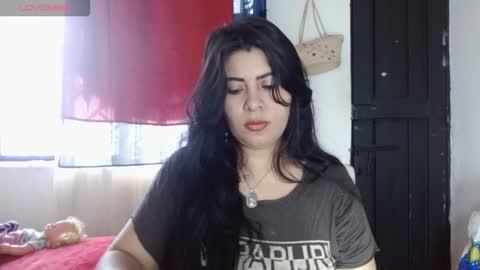 Snapshot of luna_india chatting on 18, 9, 2025 luna_india online show from 18, 9, 2025