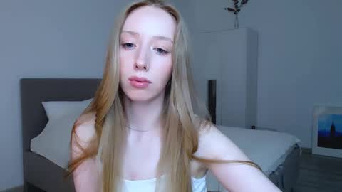 Luna online show from 19, 1, 2025