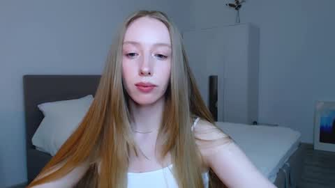 Luna online show from 23, 1, 2025