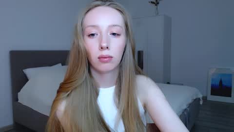 Luna online show from 26, 1, 2025