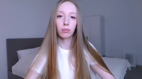 Luna online show from 24, 2, 2026