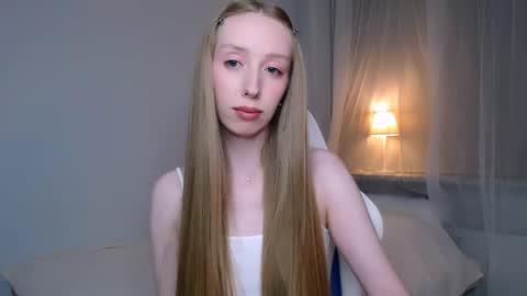 Snapshot of luna_insanity chatting on 6, 6, 2026 Luna online show from 6, 6, 2026