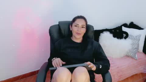 Snapshot of luna_lgomez chatting on 26, 3, 2026 luna online show from 26, 3, 2026