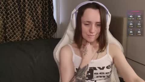 Snapshot of luna_loveeee chatting on 17, 10, 2025 luna_loveeee online show from 17, 10, 2025