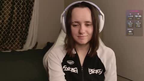 Snapshot of luna_loveeee chatting on 27, 11, 2025 luna_loveeee online show from 27, 11, 2025