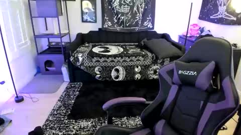 Luna online show from 21, 5, 2026