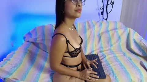 Lunaa online show from 19, 6, 2026
