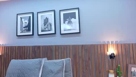 LUNA  online show from 23, 2, 2026