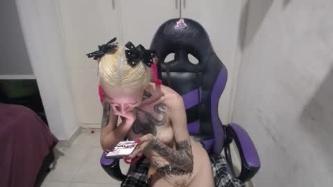 Luna online show from 3, 2, 2025