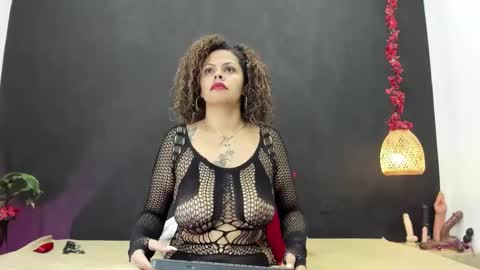 Luna online show from 28, 11, 2025